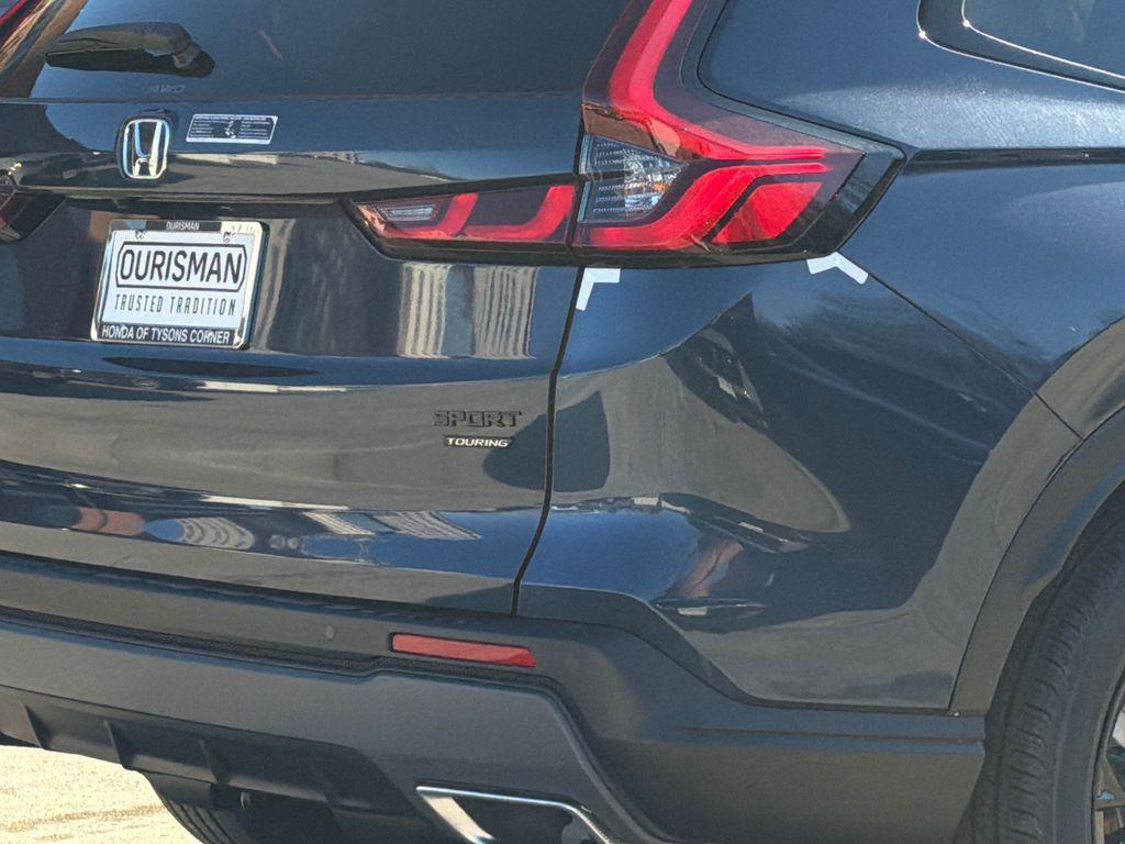 new 2026 Honda CR-V Hybrid car, priced at $39,687