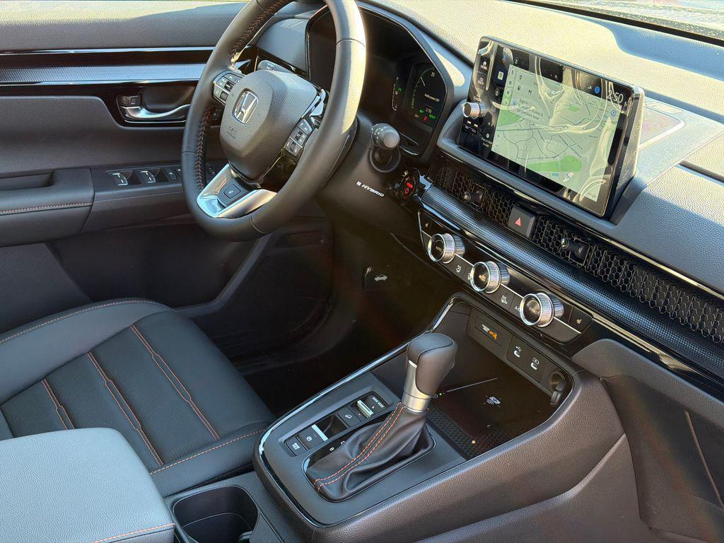 new 2026 Honda CR-V Hybrid car, priced at $39,687