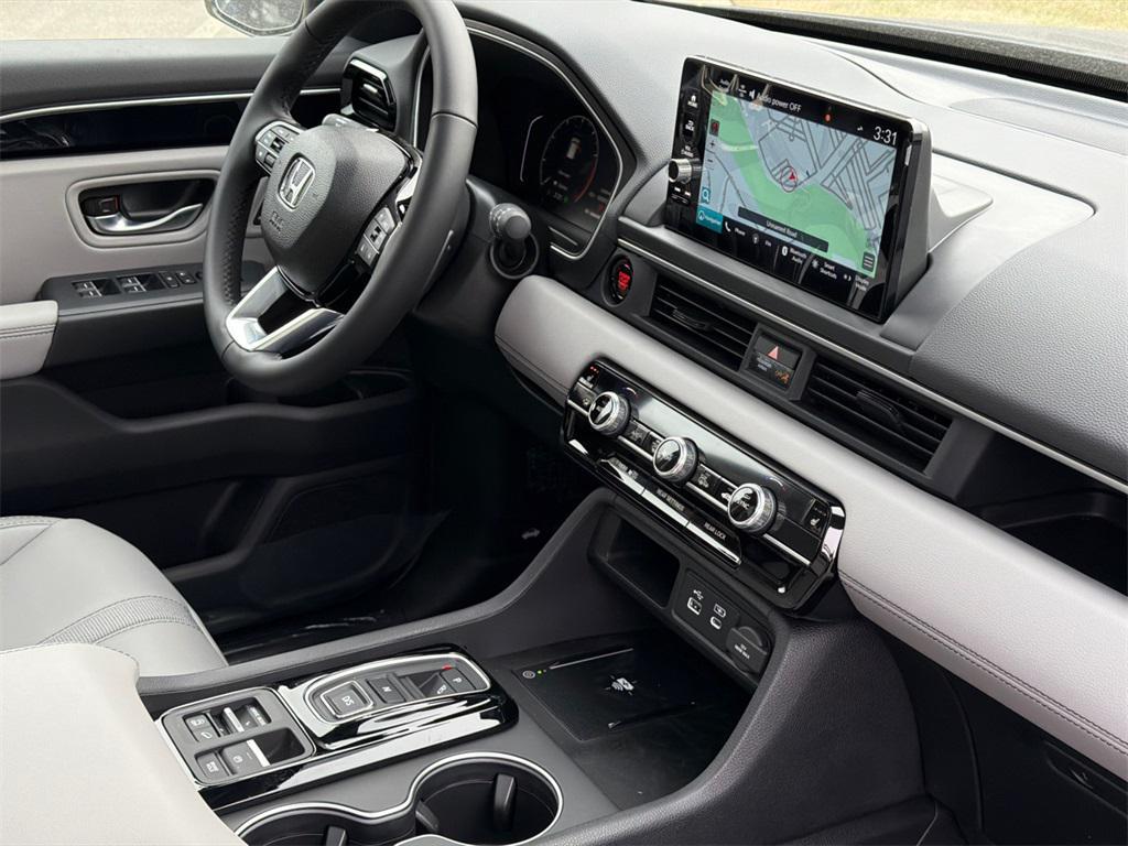 new 2025 Honda Pilot car, priced at $48,964