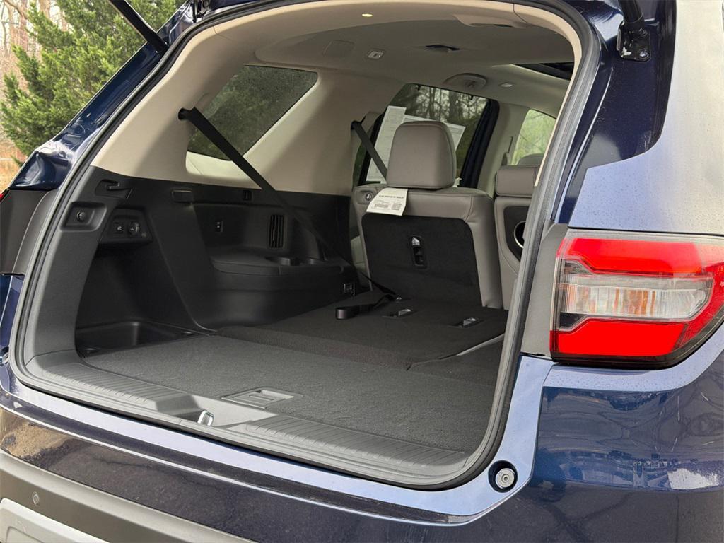 new 2025 Honda Pilot car, priced at $48,964