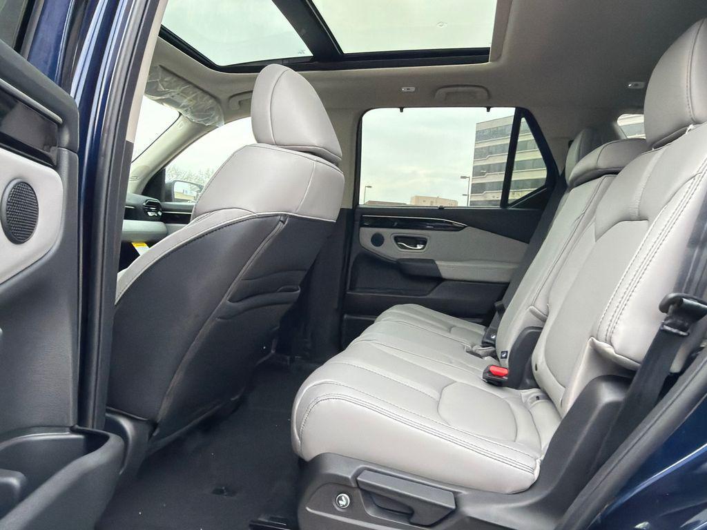 new 2025 Honda Pilot car, priced at $48,964