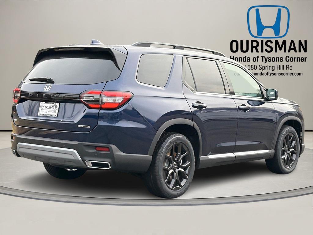 new 2025 Honda Pilot car, priced at $48,964