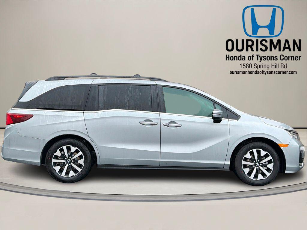 new 2026 Honda Odyssey car, priced at $43,083