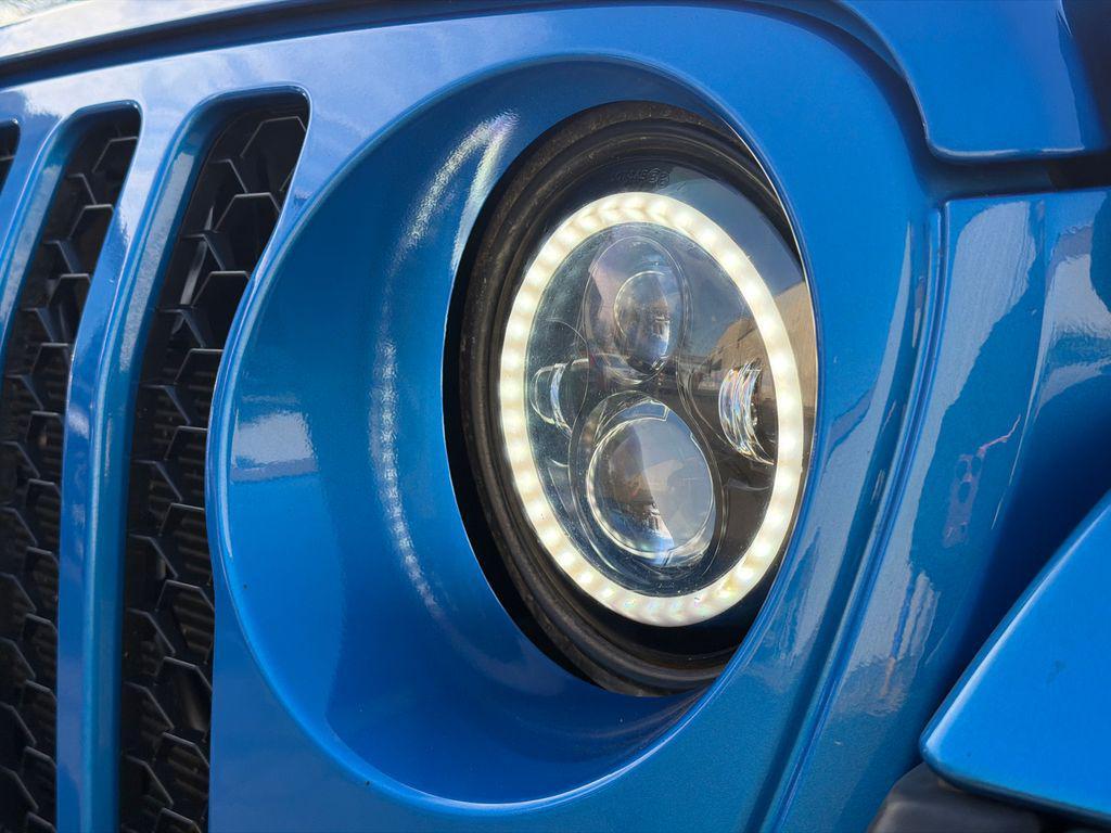 used 2021 Jeep Gladiator car, priced at $26,000