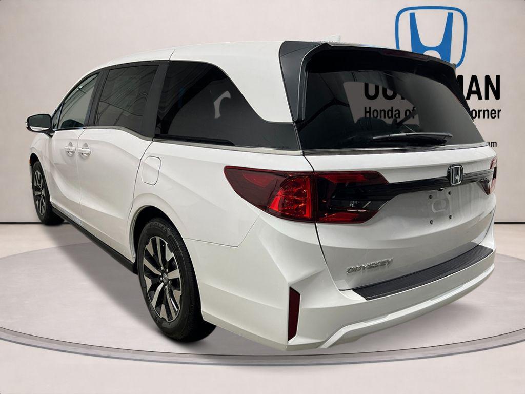 new 2026 Honda Odyssey car, priced at $42,065