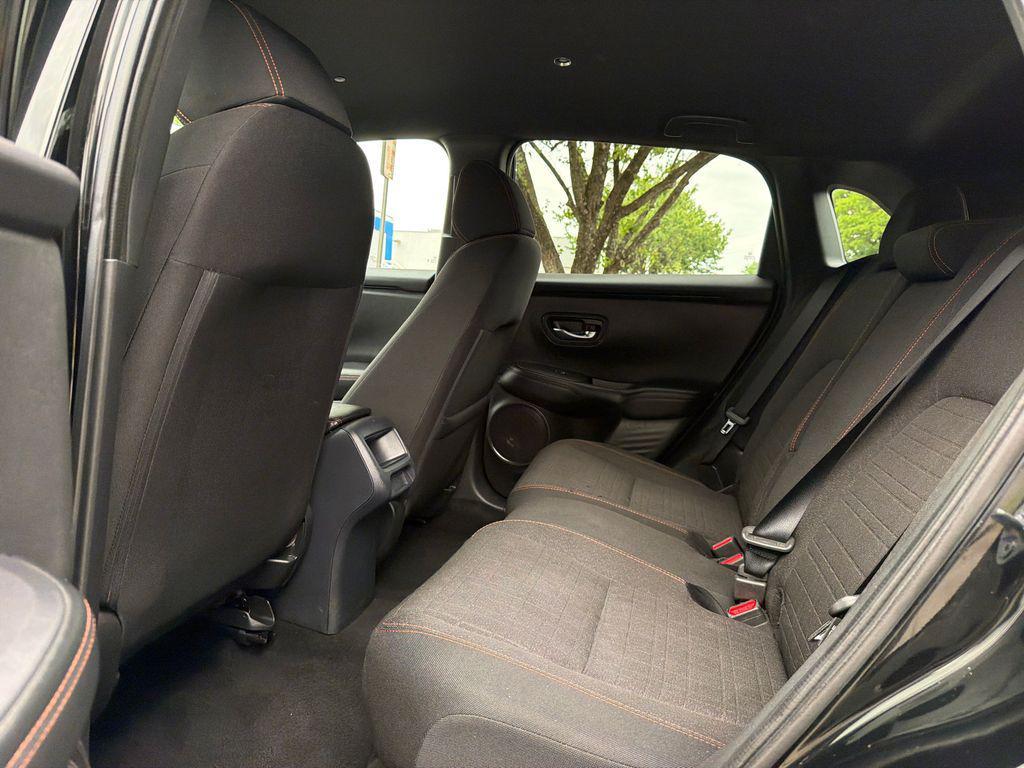 used 2025 Honda HR-V car, priced at $27,499