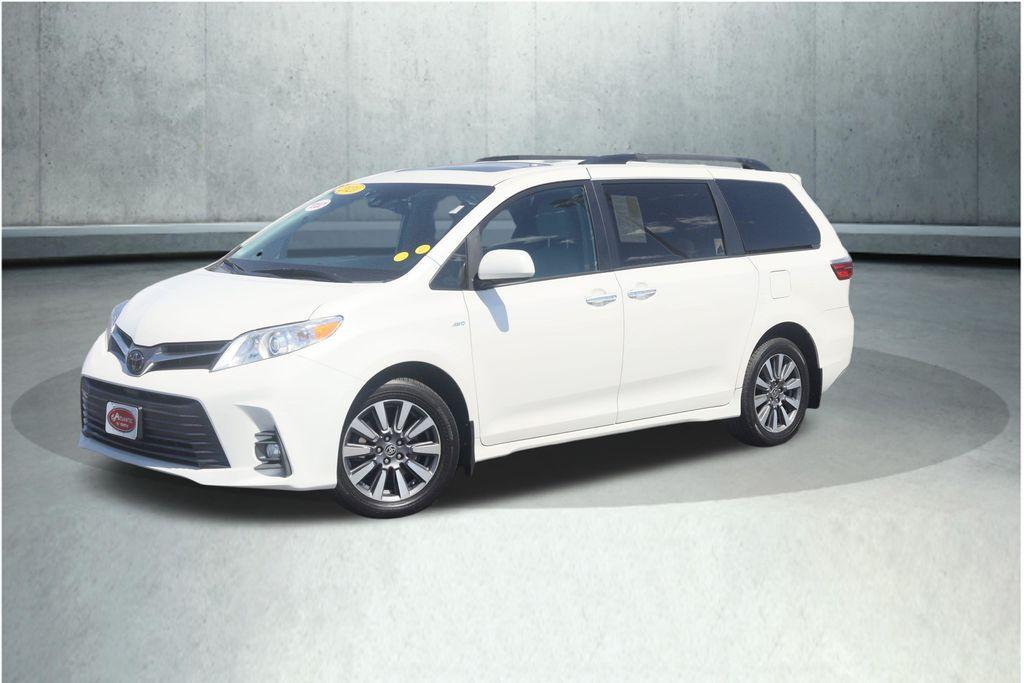 used 2020 Toyota Sienna car, priced at $31,167