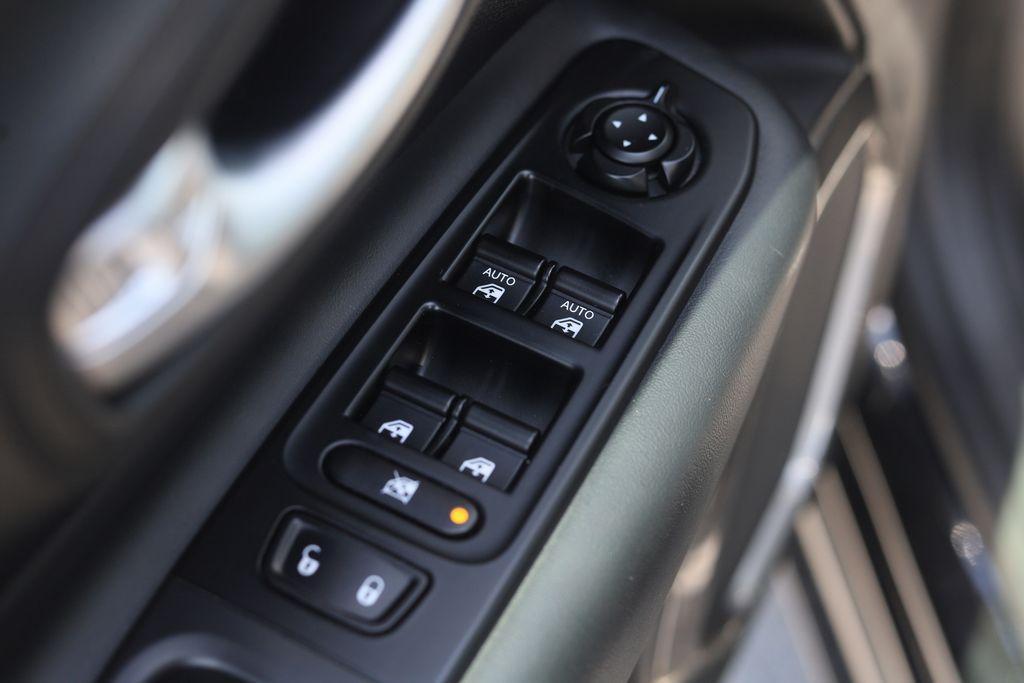 used 2022 Jeep Renegade car, priced at $20,655