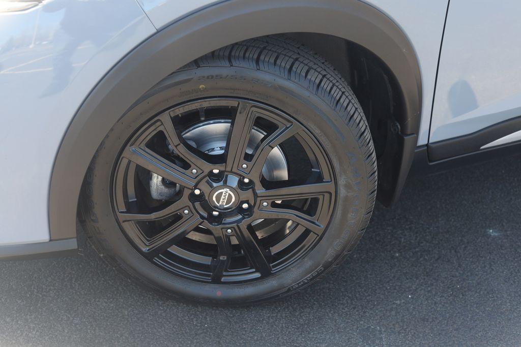 used 2021 Nissan Kicks car, priced at $17,160