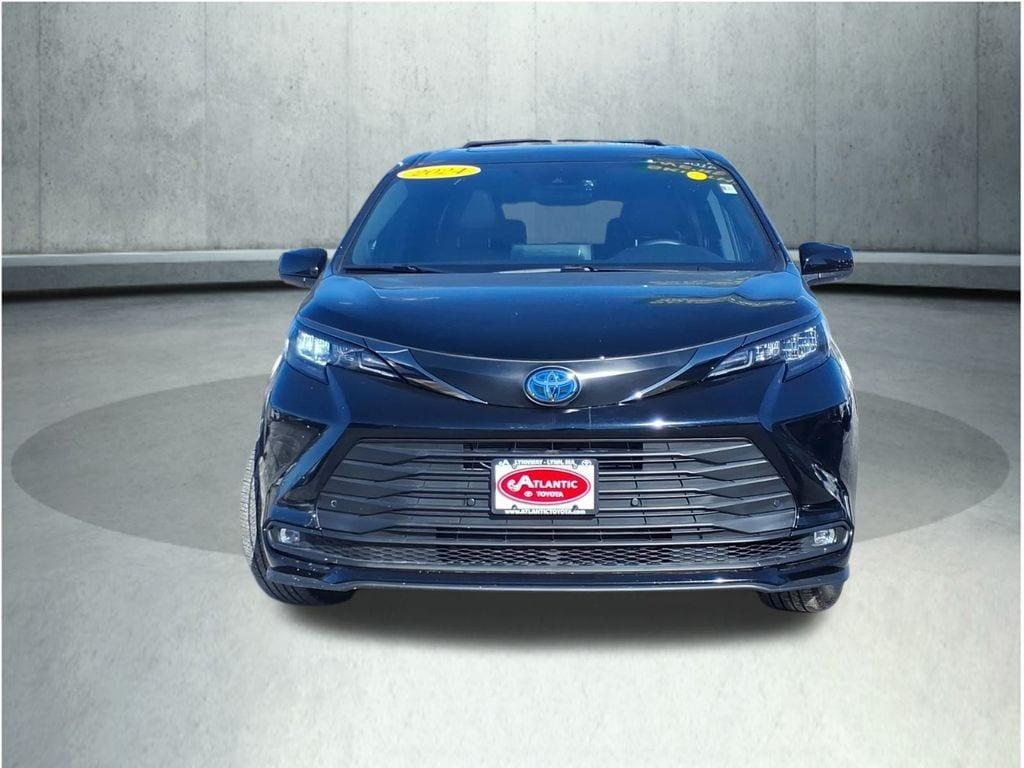 used 2024 Toyota Sienna car, priced at $48,995