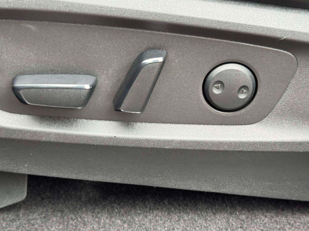 used 2022 Nissan Pathfinder car, priced at $27,695