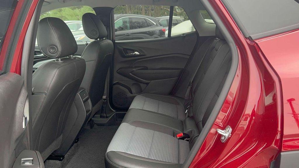 used 2025 Chevrolet Trax car, priced at $18,995