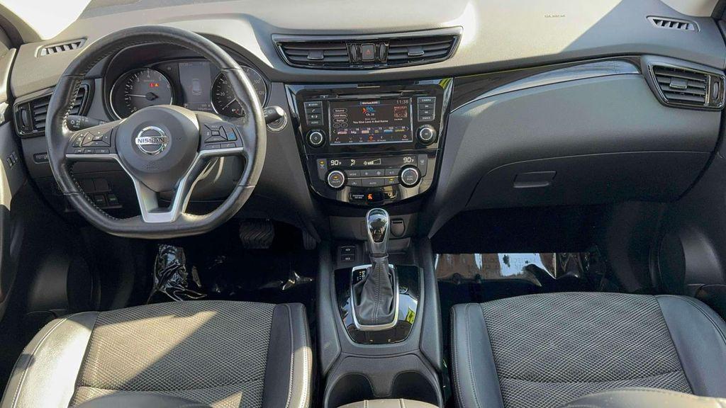 used 2022 Nissan Rogue Sport car, priced at $19,995