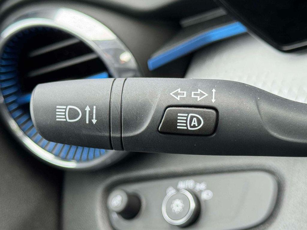 used 2025 Chevrolet Trax car, priced at $19,395