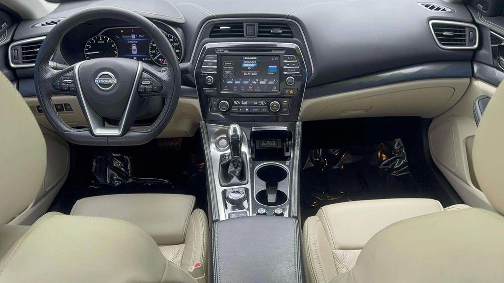used 2023 Nissan Maxima car, priced at $31,995