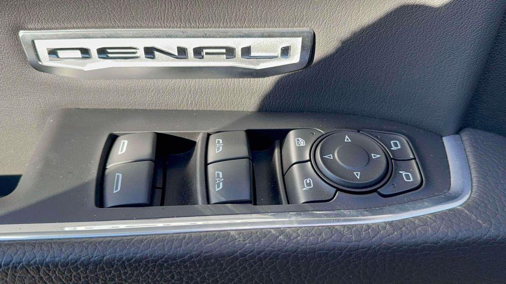 used 2023 GMC Sierra 1500 car, priced at $52,995