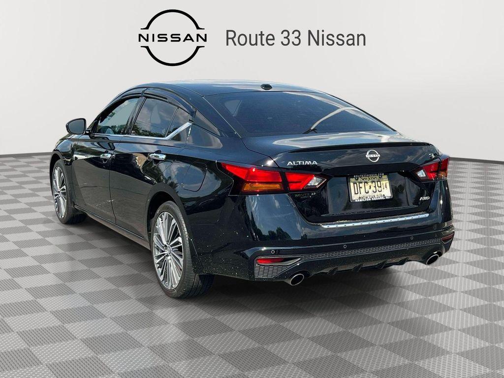 used 2023 Nissan Altima car, priced at $25,995