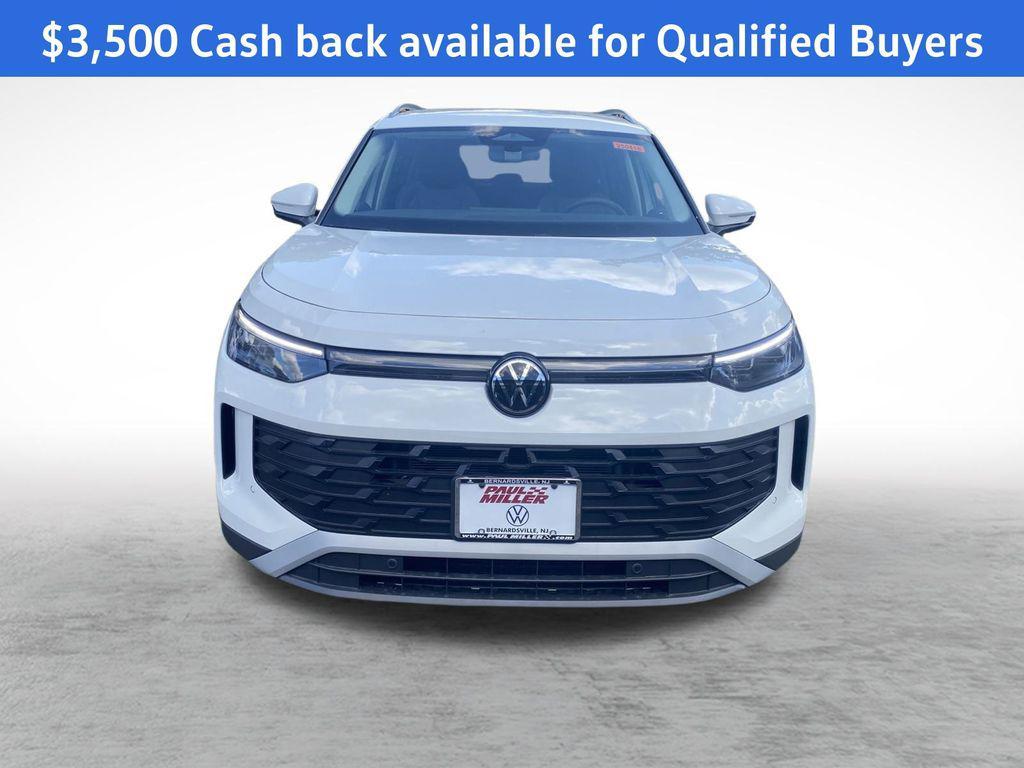new 2025 Volkswagen Tiguan car, priced at $32,382
