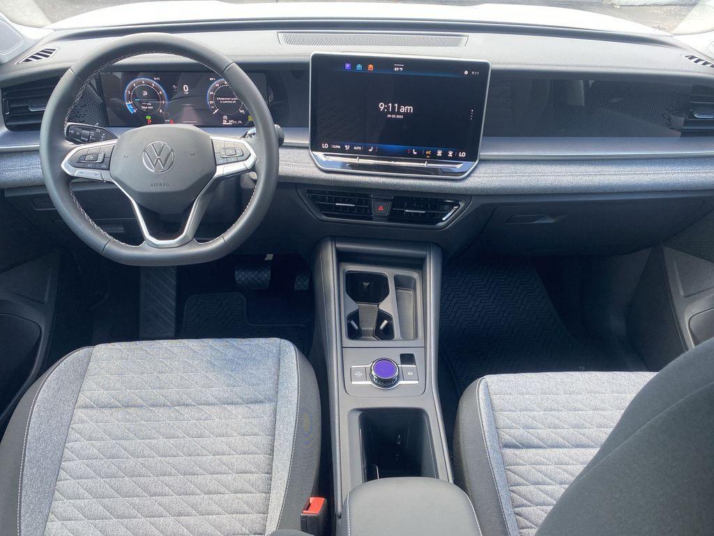 new 2025 Volkswagen Tiguan car, priced at $32,382