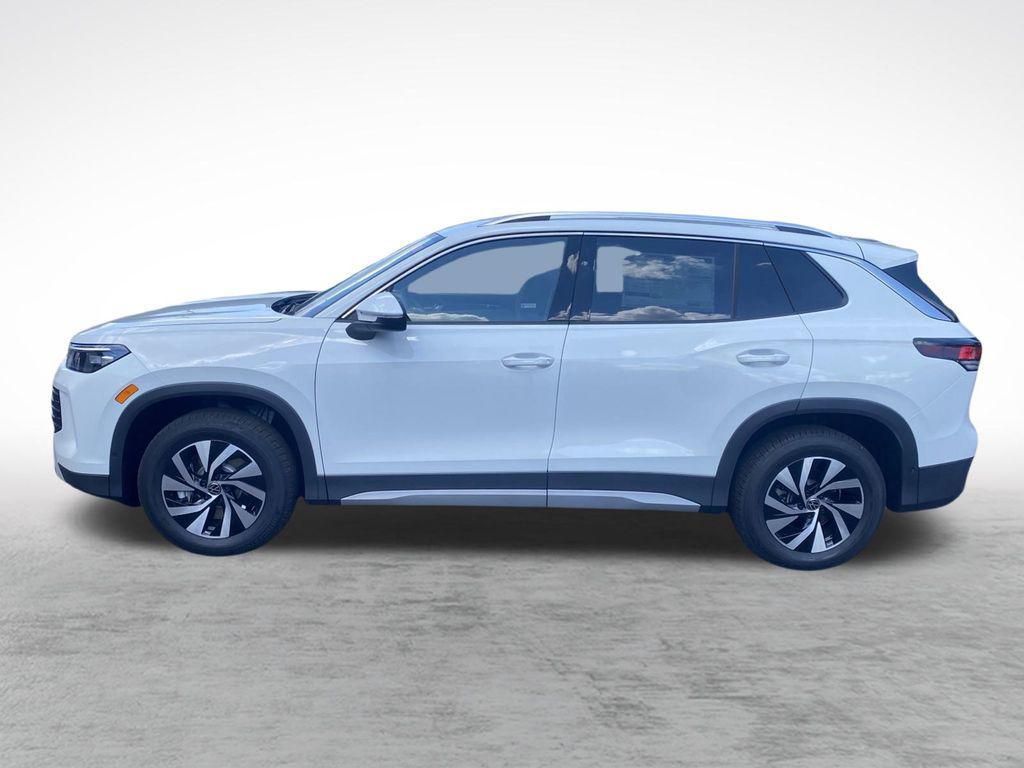 new 2025 Volkswagen Tiguan car, priced at $32,382