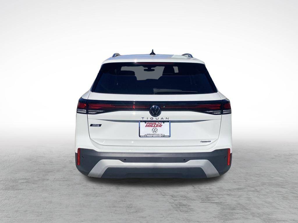 new 2026 Volkswagen Tiguan car, priced at $34,492