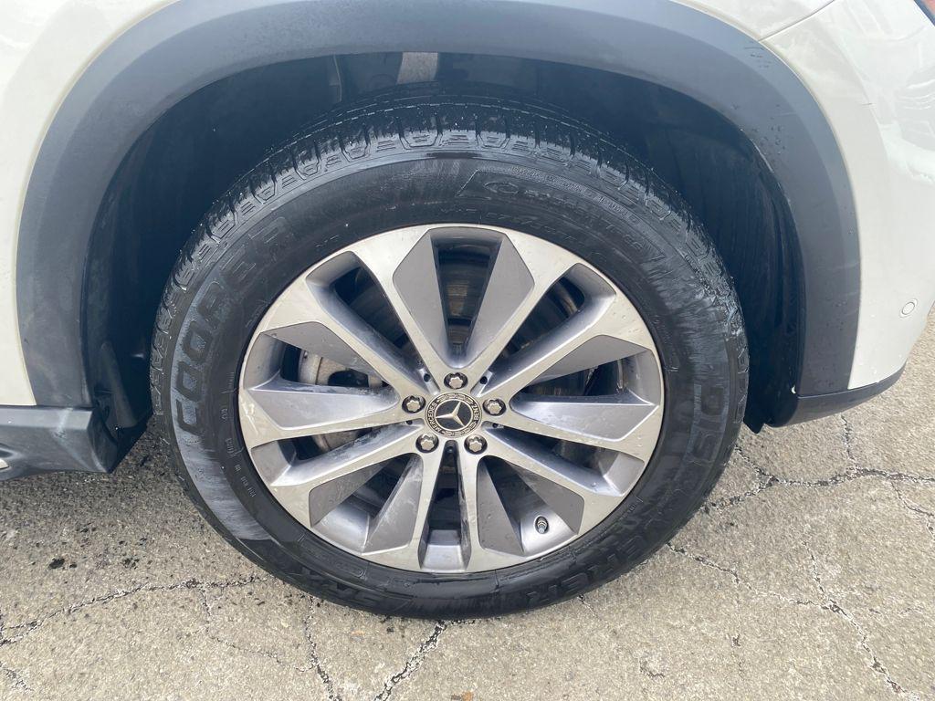 used 2023 Mercedes-Benz GLE 450 car, priced at $50,988