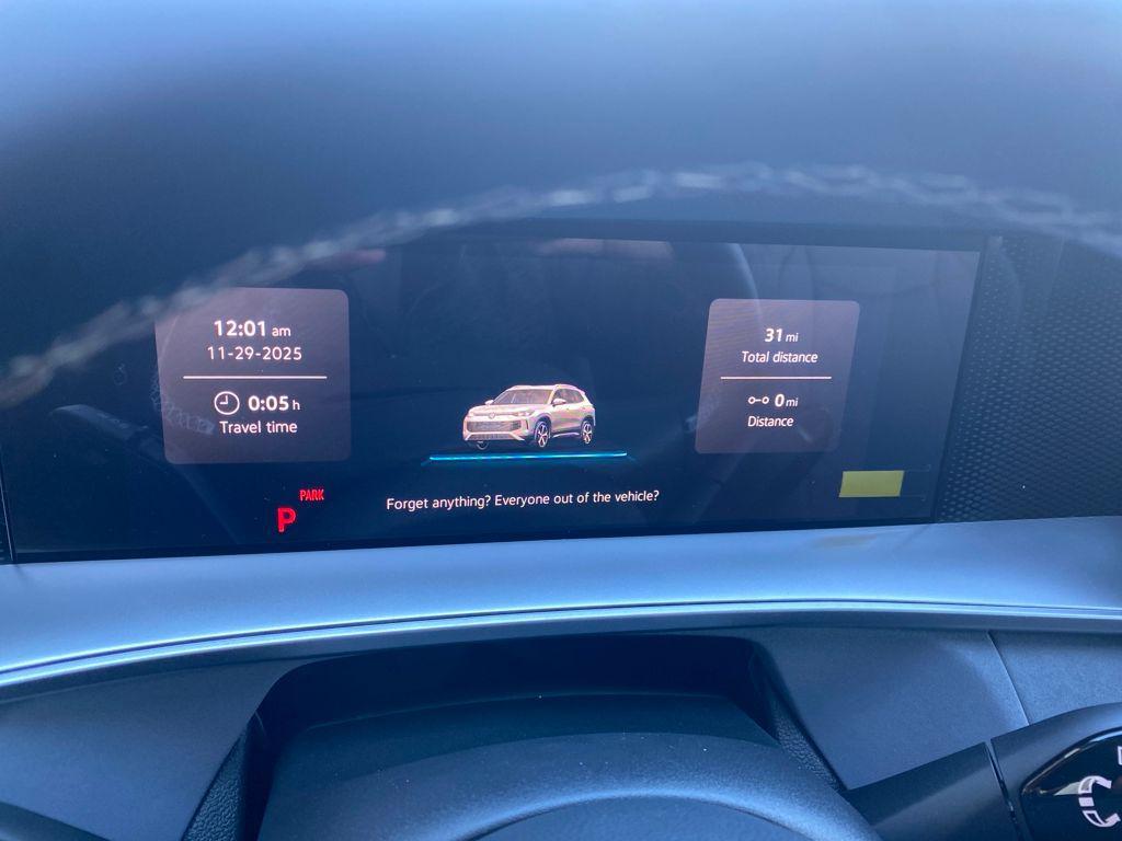 new 2026 Volkswagen Tiguan car, priced at $38,059