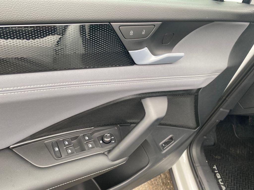 new 2026 Volkswagen Tiguan car, priced at $38,381