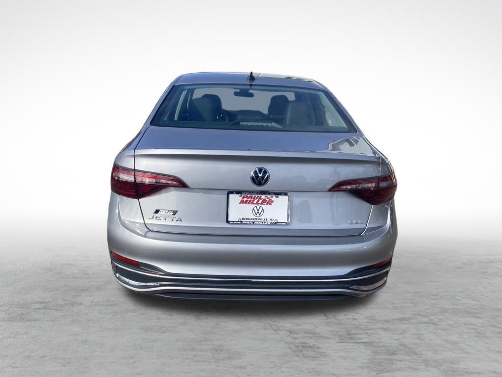 used 2024 Volkswagen Jetta car, priced at $21,997