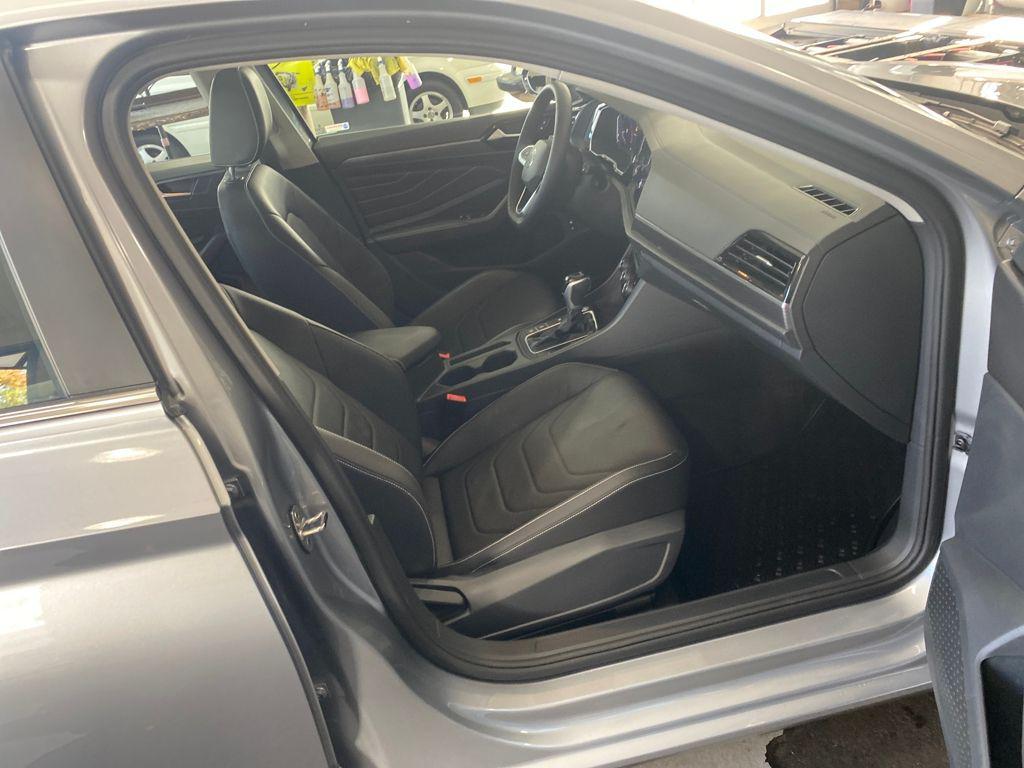 used 2024 Volkswagen Jetta car, priced at $21,997