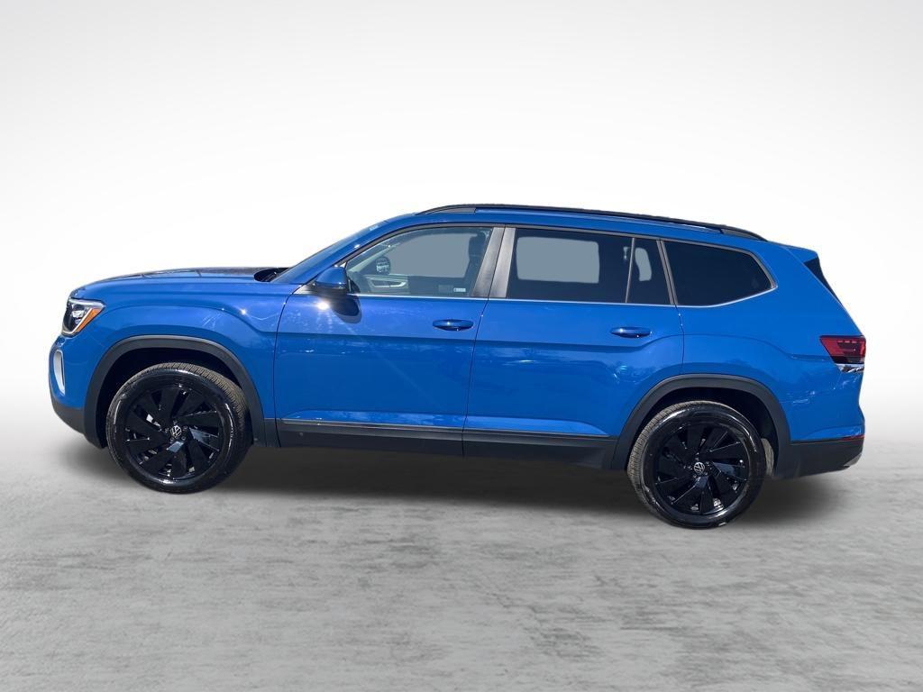 used 2025 Volkswagen Atlas car, priced at $35,888
