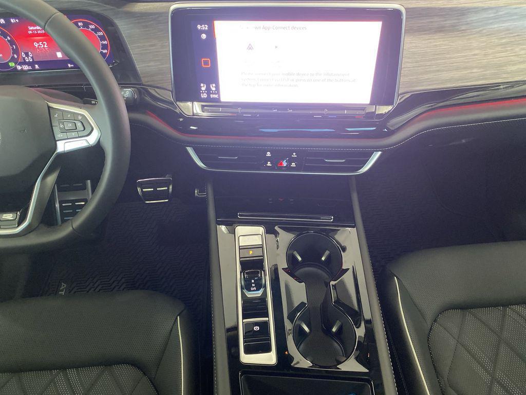 new 2026 Volkswagen Atlas car, priced at $56,943