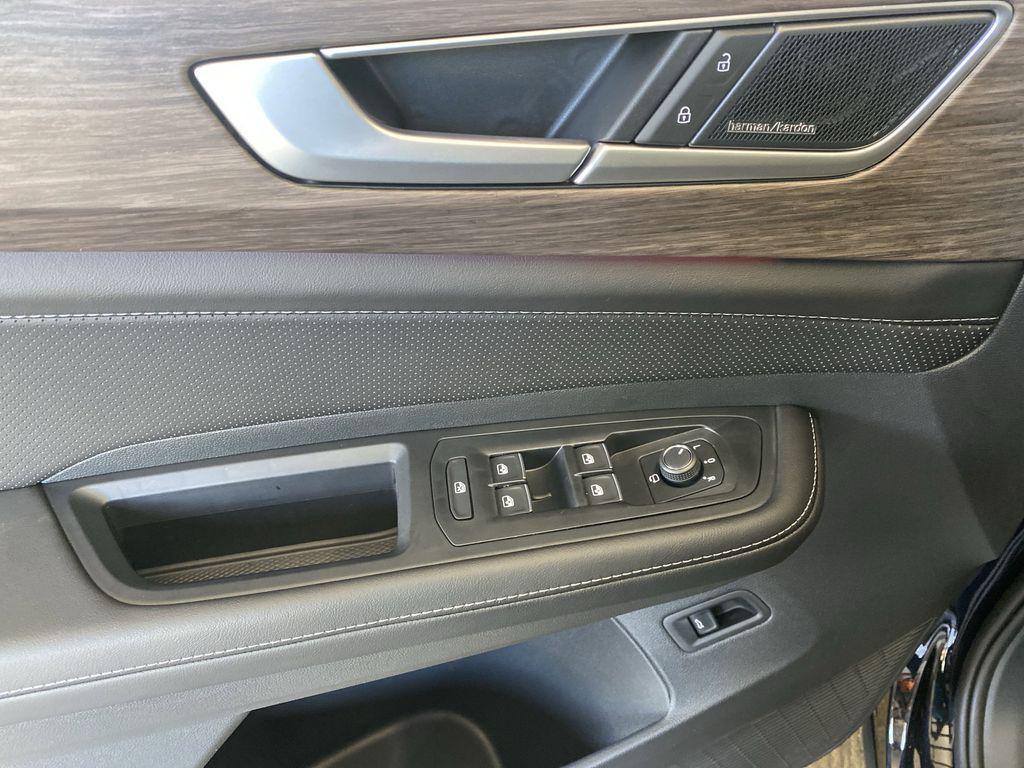 new 2026 Volkswagen Atlas car, priced at $56,943