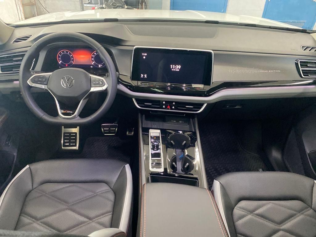 new 2026 Volkswagen Atlas car, priced at $50,957