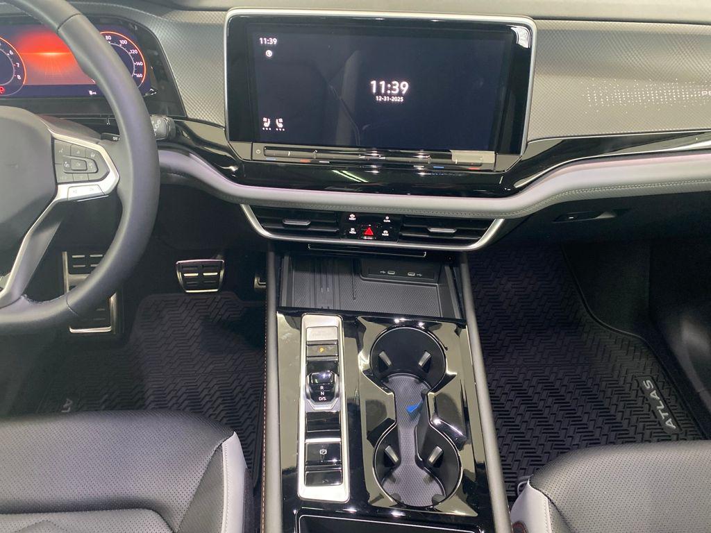 new 2026 Volkswagen Atlas car, priced at $50,957