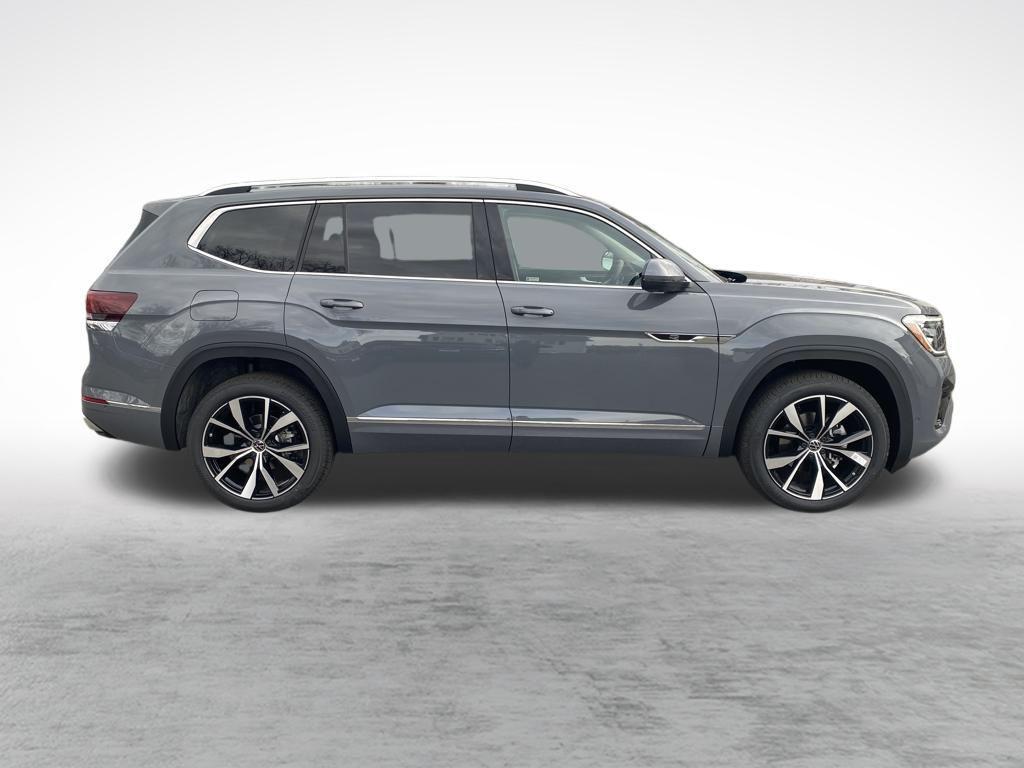 new 2026 Volkswagen Atlas car, priced at $58,628