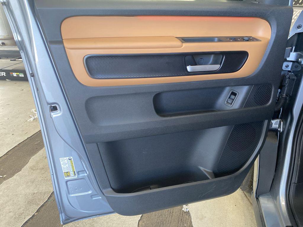 new 2025 Volkswagen ID. Buzz car, priced at $60,142