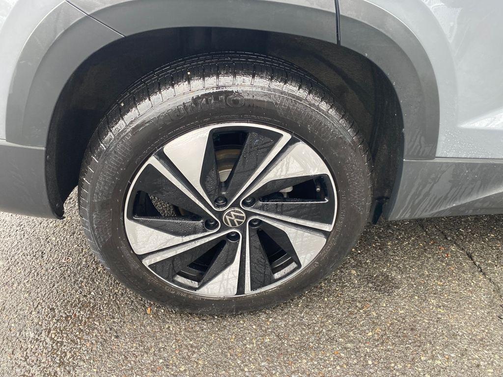 used 2024 Volkswagen Taos car, priced at $22,997