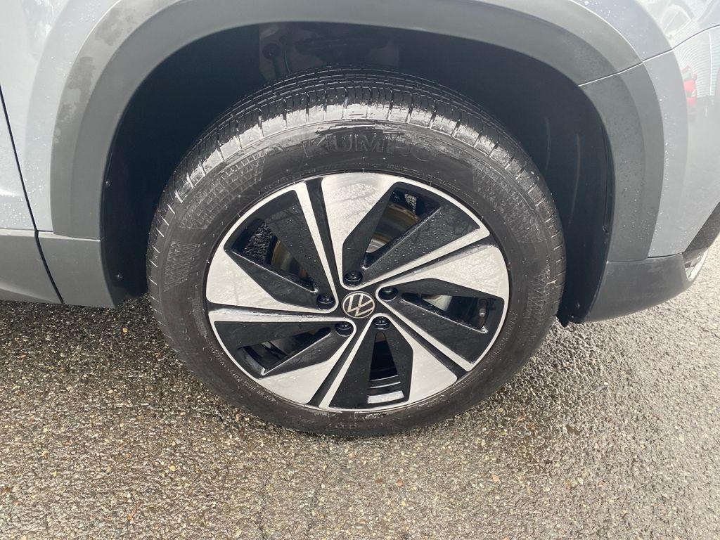 used 2024 Volkswagen Taos car, priced at $22,997