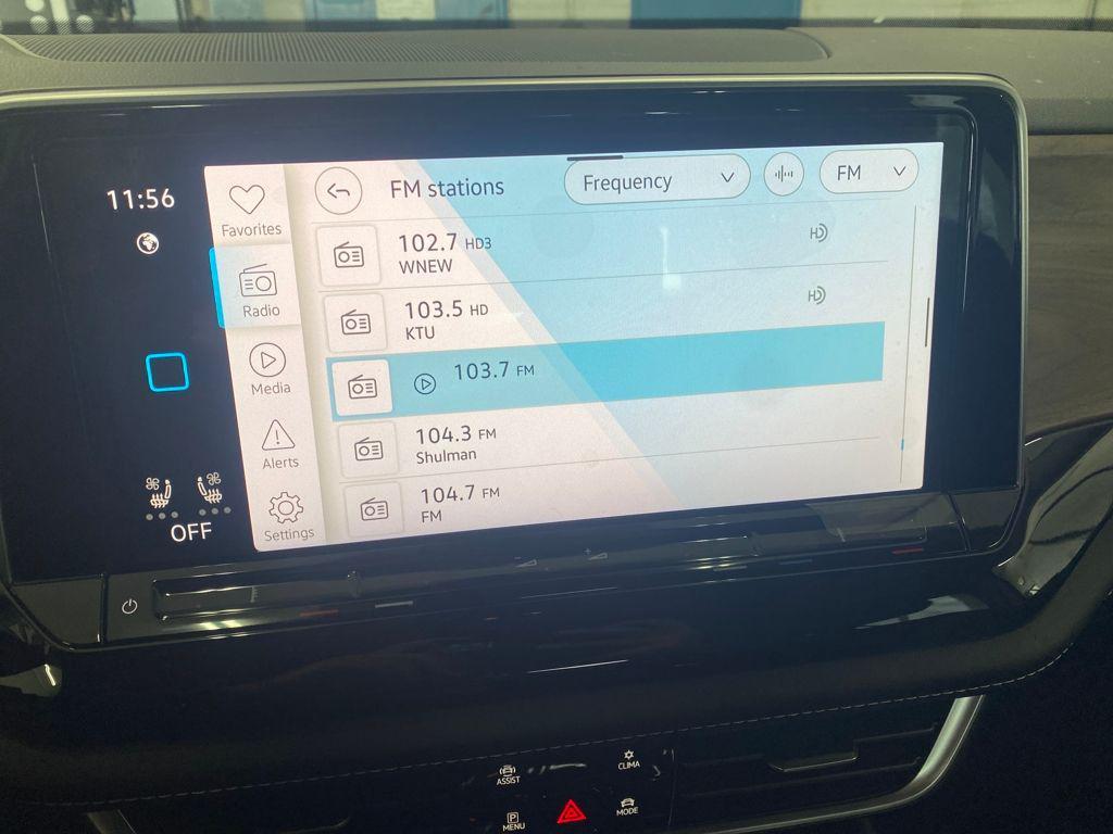 new 2026 Volkswagen Atlas car, priced at $49,075