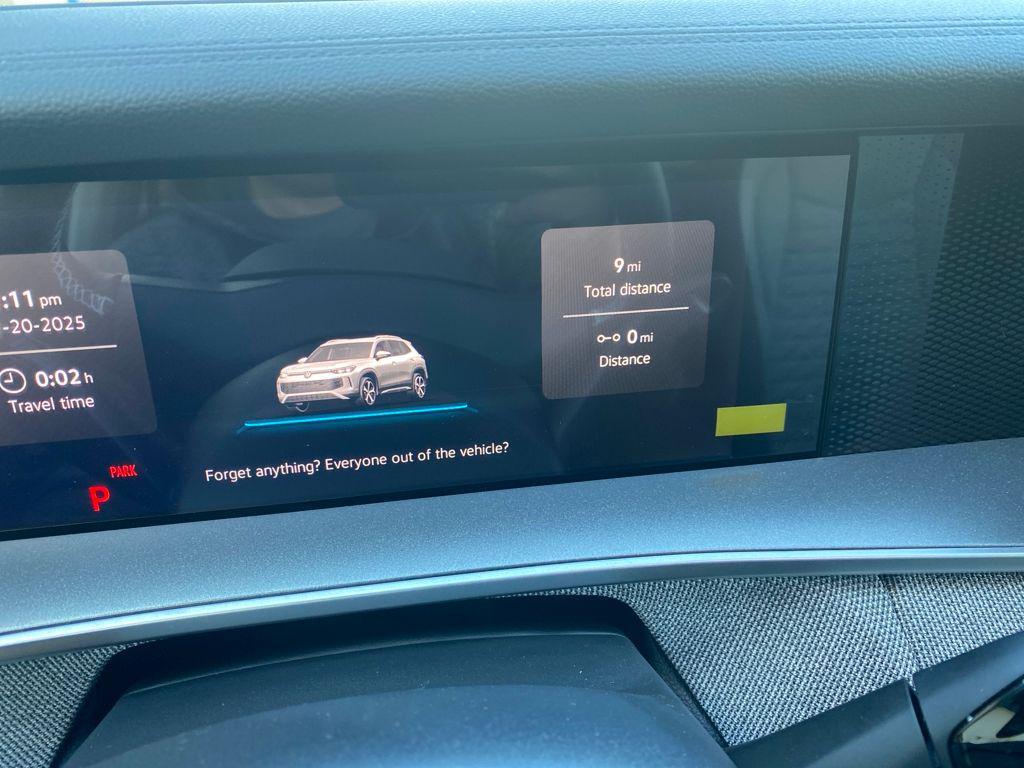 new 2026 Volkswagen Tiguan car, priced at $34,381