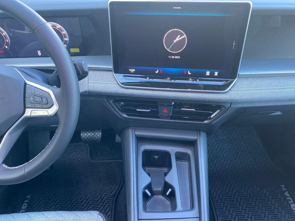 new 2026 Volkswagen Tiguan car, priced at $34,381