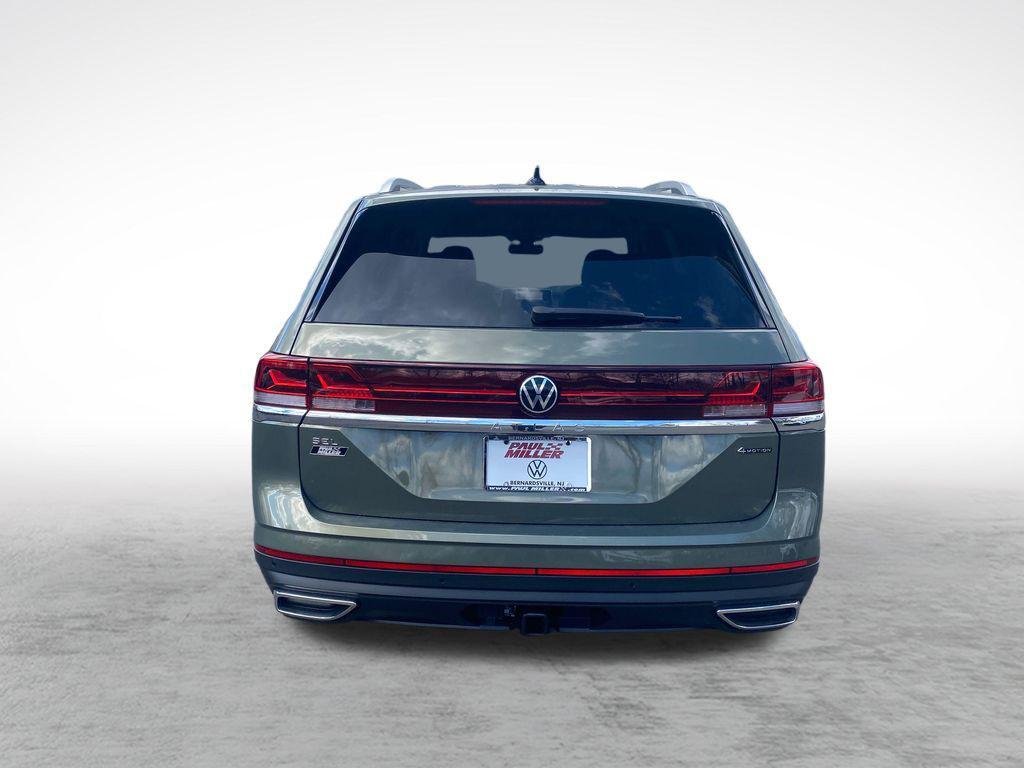 new 2026 Volkswagen Atlas car, priced at $53,254