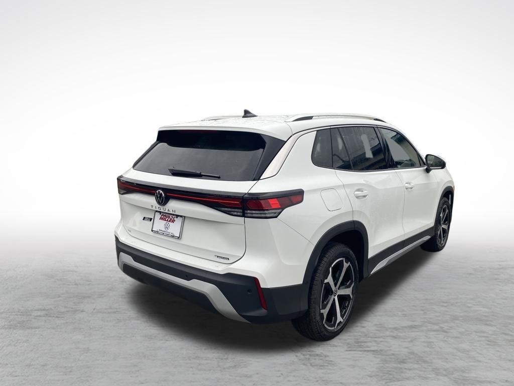 new 2026 Volkswagen Tiguan car, priced at $37,292