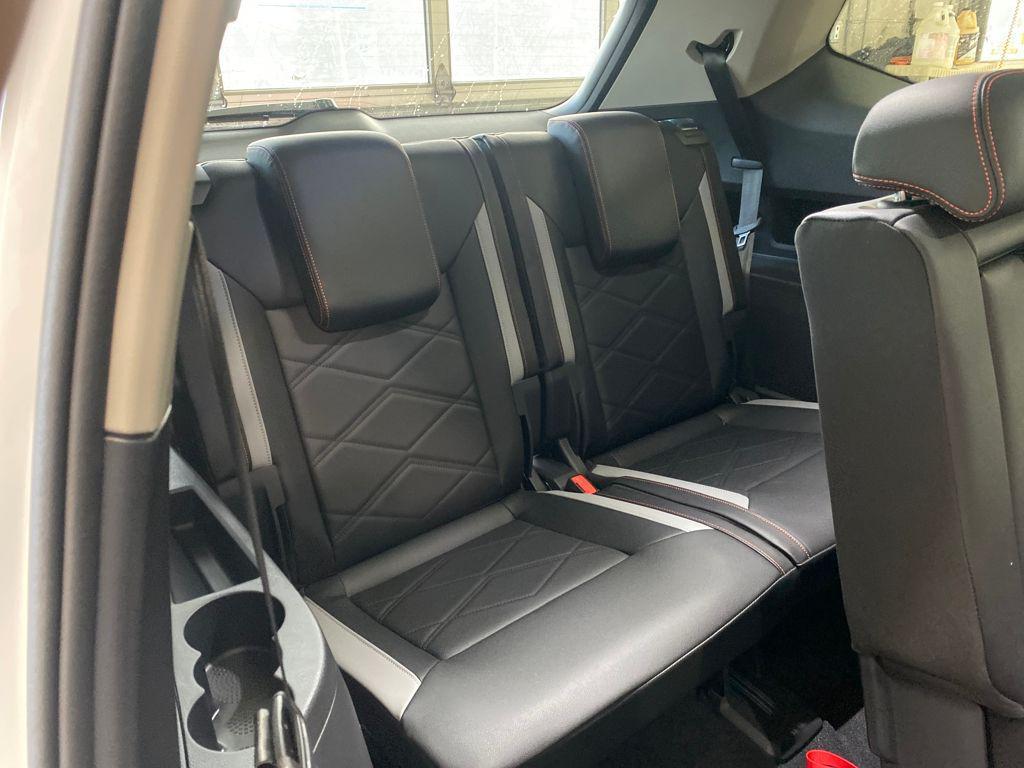 new 2026 Volkswagen Atlas car, priced at $51,004