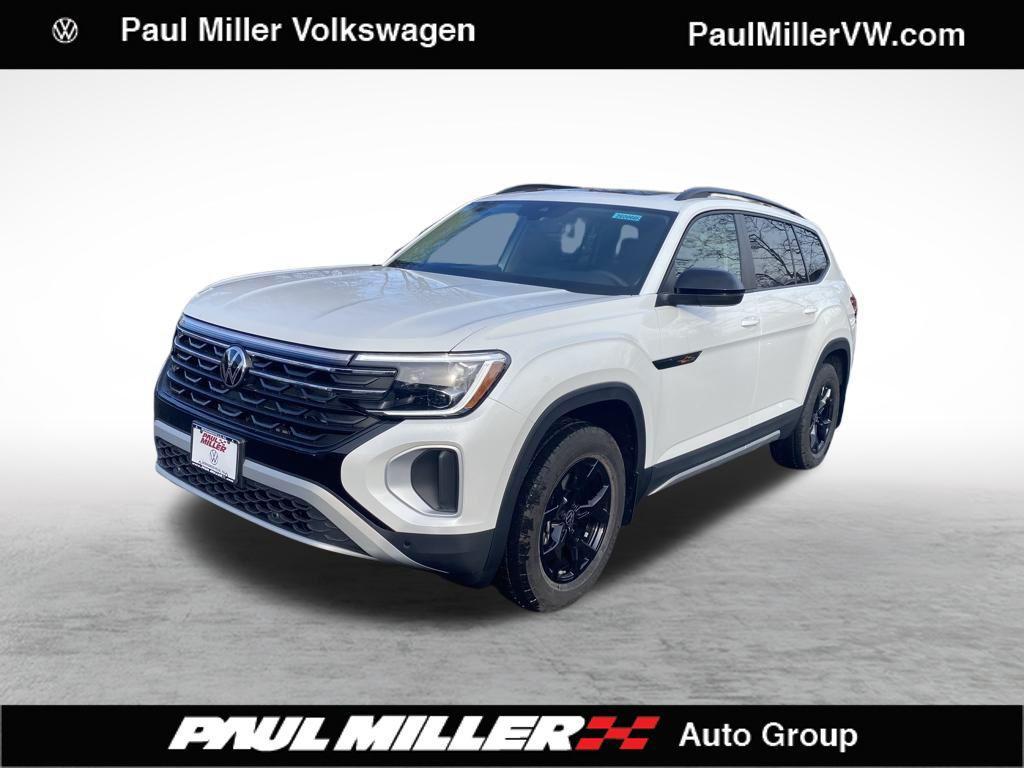 new 2026 Volkswagen Atlas car, priced at $51,004