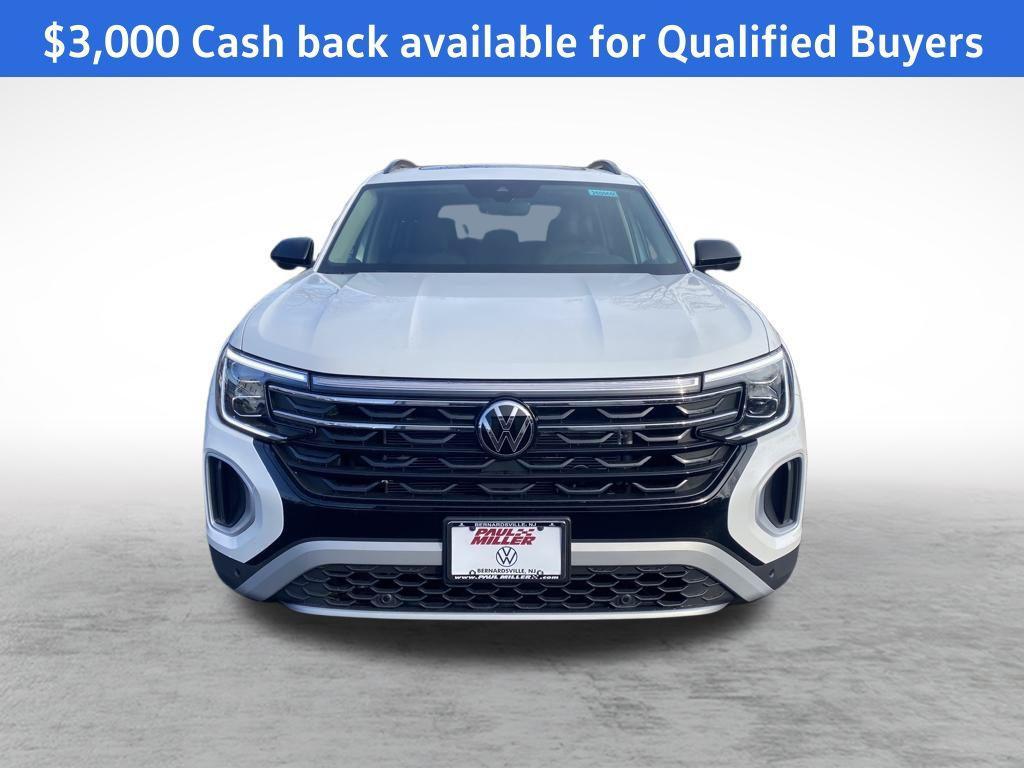 new 2026 Volkswagen Atlas car, priced at $51,004