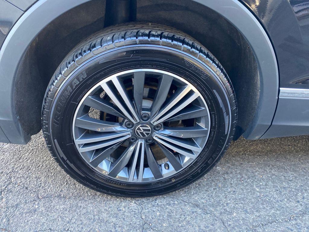 used 2024 Volkswagen Tiguan car, priced at $24,997