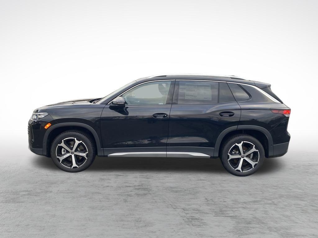 new 2026 Volkswagen Tiguan car, priced at $38,492