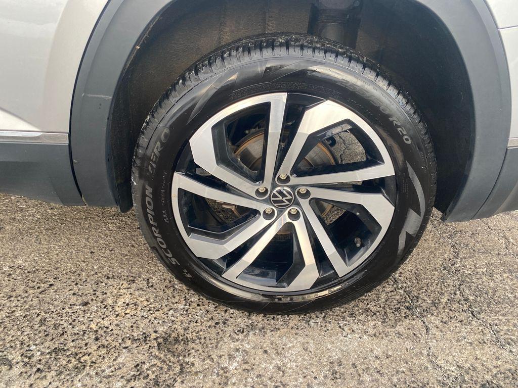 used 2022 Volkswagen Atlas car, priced at $26,988